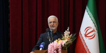 ইরানের স্বরাষ্ট্রমন্ত্রী মোমেনির ওপর যুক্তরাষ্ট্রের নিষেধাজ্ঞা