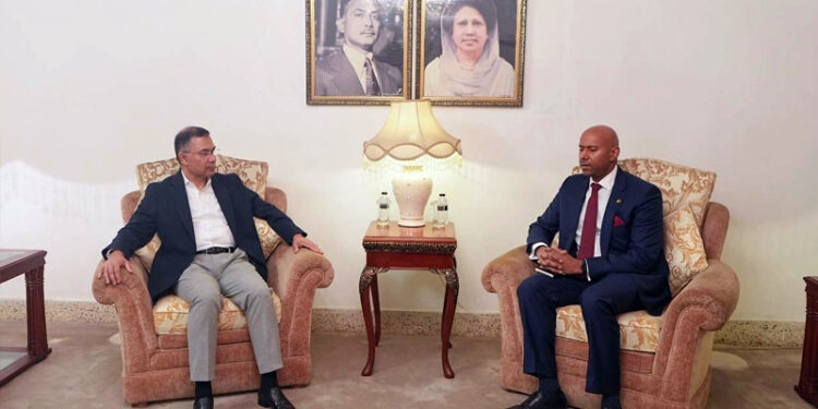 তারেক রহমানের সঙ্গে কানাডিয়ান হাইকমিশনারের সাক্ষাৎ