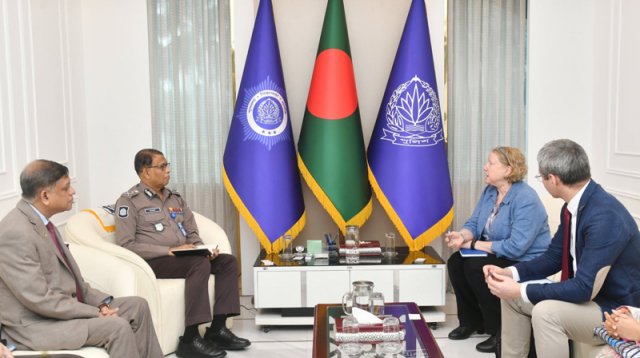 আইজিপির সঙ্গে ইউনেস্কো প্রতিনিধিদলের সাক্ষাৎ