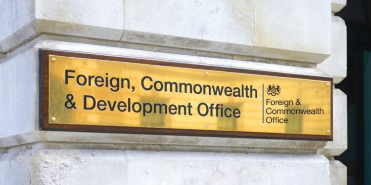 নির্বাচনে নাগরিকদের ৩ জেলায় না যাওয়ার পরামর্শ