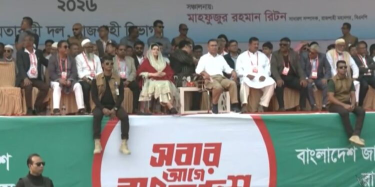 রাজশাহীর জনসভা মঞ্চে তারেক রহমান