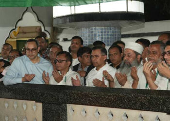 শাহজালালের (রহ.) মাজার জিয়ারত করলেন তারেক রহমান