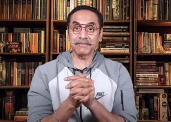 পিনাকী ভট্টাচার্যের বিরুদ্ধে আদালত অবমাননার রুল জারির আর্জি