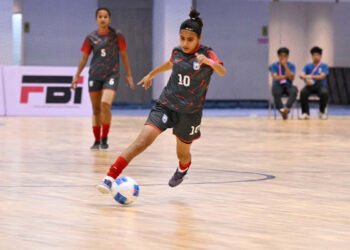 নেপালকে উড়িয়ে শিরোপার দৌড়ে বাংলাদেশ