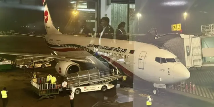 ঢাকা-করাচি সরাসরি ফ্লাইটের উদ্বোধন, প্রথম ফ্লাইটে ১৫০ যাত্রী