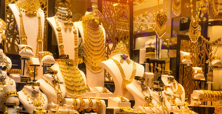 ইতিহাসে স্বর্ণের দামে বড় লাফ, নতুন রেকর্ড