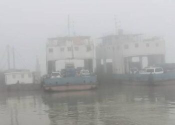 ঘন কুয়াশায় নৌযান চলাচল নিয়ে সতর্কবার্তা