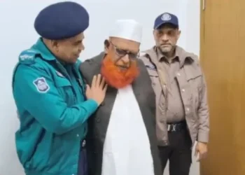 আত্মসমর্পণ করলেন ফাঁসির দণ্ডপ্রাপ্ত আসামি আজাদ