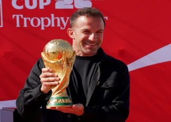 বাংলাদেশ ফিফা বিশ্বকাপের মূল ট্রফি