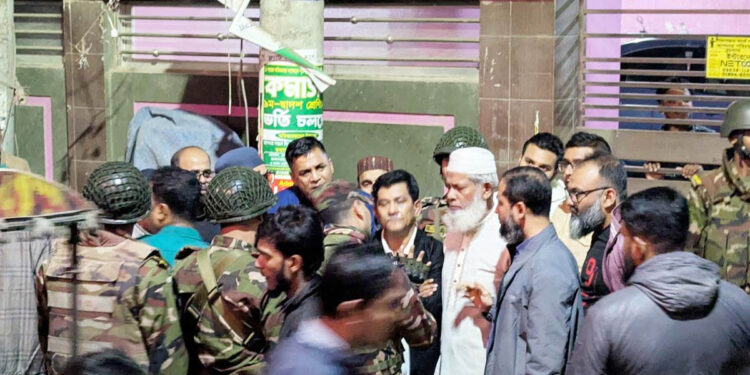 মিরপুরে বিএনপি- জামায়াত সংঘর্ষ, আহত অনেক