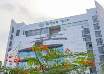 নির্বাচনে গণমাধ্যম কর্মীদের ৪ হাজার পাস দেবে ইসি