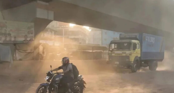 আজ ঢাকার বাতাস ‘খুব অস্বাস্থ্যকর’