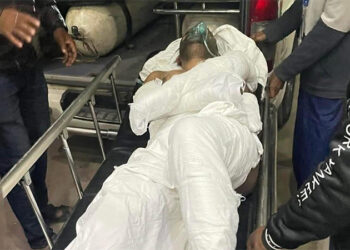 সাভারে এক বাড়িতে আগুন, জাবি শিক্ষার্থীসহ দগ্ধ ৪