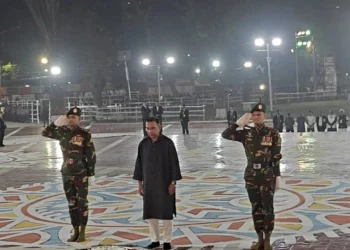 ভাষা শহীদদের প্রতি প্রধানমন্ত্রীর শ্রদ্ধা