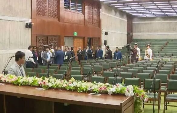 সংসদ ভবনে আসছেন বিএনপির এমপিরা