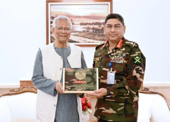 প্রধান উপদেষ্টার সঙ্গে সেনাপ্রধানের বিদায়ী সাক্ষাৎ