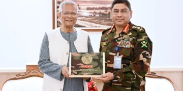 প্রধান উপদেষ্টার সঙ্গে সেনাপ্রধানের বিদায়ী সাক্ষাৎ