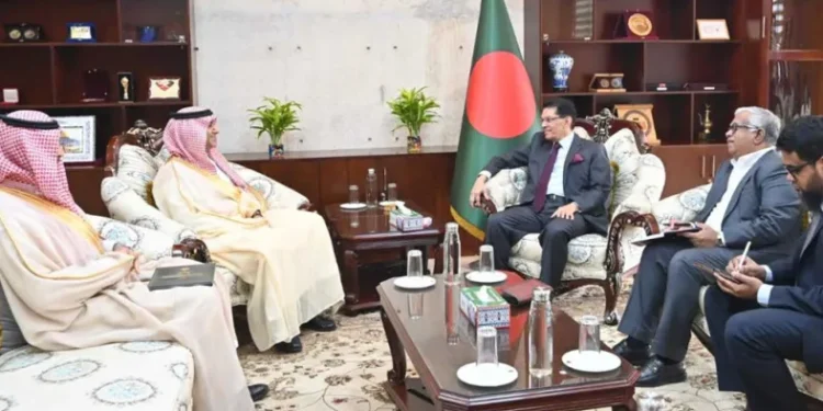 ১৪ লাখ বাংলাদেশির ভিসা ইস্যু করা হয়েছে : সৌদি রাষ্ট্রদূত