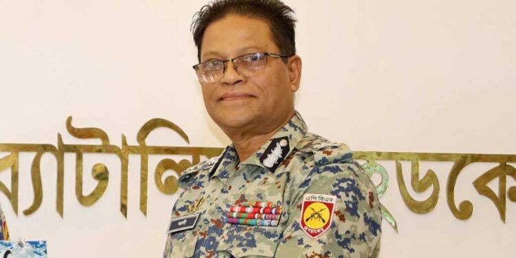 পুলিশের নতুন আইজিপি আলী হোসেন ফকির