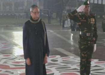 রাষ্ট্রভাষা শহীদদের প্রতি রাষ্ট্রপতির শ্রদ্ধা