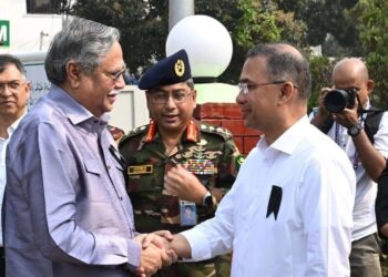 রাষ্ট্রপতির সঙ্গে প্রধানমন্ত্রীর সাক্ষাৎ