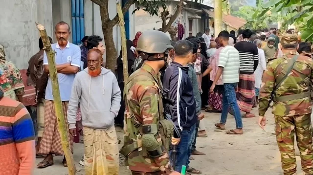 নড়াইলে দুই পক্ষের সংঘর্ষে নিহত ৪