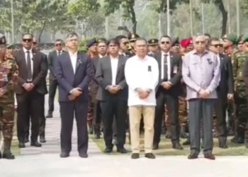 পিলখানায় নিহত সেনাদের প্রতি রাষ্ট্রপতি ও প্রধানমন্ত্রীর শ্রদ্ধা