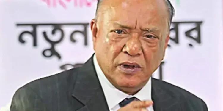 জীবনের নিরাপত্তা চেয়ে আবদুল আউয়াল মিন্টুর থানায় জিডি