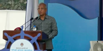 দলীয় এজেন্ডা বাস্তবায়নের প্রমাণ পেলে কঠোর ব্যবস্থার হুঁশিয়ারি স্বরাষ্ট্র উপদেষ্টার