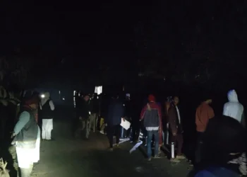 মুন্সীগঞ্জে দাঁড়িয়ে থাকা ট্রলির নিচে ঢুকে পড়ল বাইক, নিহত ৩