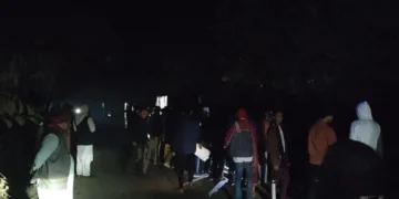 মুন্সীগঞ্জে দাঁড়িয়ে থাকা ট্রলির নিচে ঢুকে পড়ল বাইক, নিহত ৩