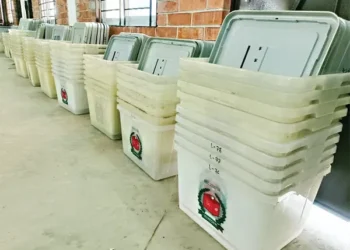 রাত পোহালেই ভোট যুদ্ধ