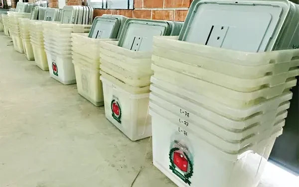 রাত পোহালেই ভোট যুদ্ধ