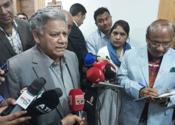 দেশের স্বার্থে বন্দরকে সচল রাখার আহ্বান: নৌ উপদেষ্টা