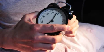 সকালের প্রথম এক ঘণ্টা