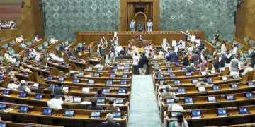 ভারতের সংসদে বাংলাদেশকে নিয়ে আলোচনা