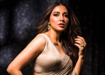 দুবাইয়ে ভয়ানক অভিজ্ঞতা সম্পর্কে জানালেন শুভশ্রী