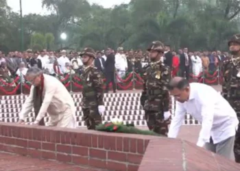 জাতীয় স্মৃতিসৌধে রাষ্ট্রপতি ও প্রধানমন্ত্রীর শ্রদ্ধা