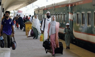 নির্ধারিত সময়ে ছাড়ছে ট্রেন, স্বস্তিতে যাত্রীরা