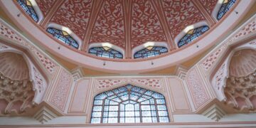 ইসলামের দ্বিতীয় যুদ্ধ ওহুদের শিক্ষা