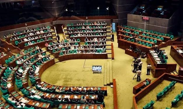 জাতীয় সংসদের চিফ হুইপ ও হুইপ হলেন যারা