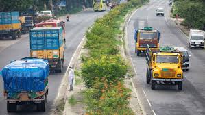 ঈদের আগে ৩ দিন ট্রাক-লরি-কাভার্ড ভ্যান বন্ধ