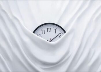 রমজান মাস সময়ের প্রতি যত্নশীল হতে শেখায়