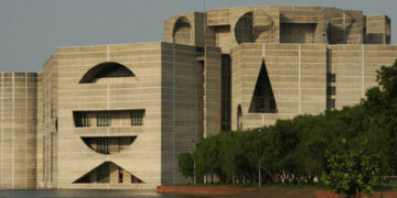 সংসদের কেনাকাটায় সতর্ক থাকার নির্দেশ