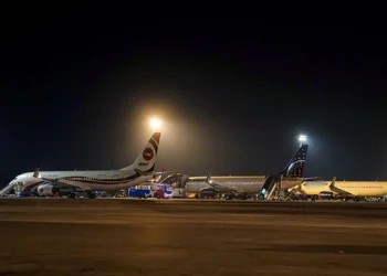 মধ্যপ্রাচ্যগামী ফ্লাইট বাতিল, যাত্রীদের রাত্রিযাপনের ব্যবস্থা করছে সরকার