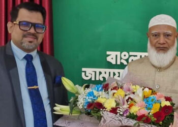 জামায়াত আমীরের সেই উপদেষ্টাকে অব্যাহতি