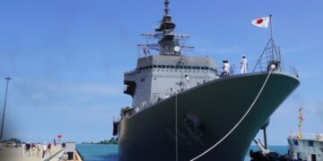 হরমুজ প্রণালিতে যুদ্ধজাহাজ পাঠাতে নারাজ জাপান