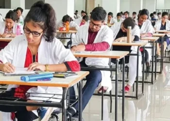 পরীক্ষায় নকল বন্ধে কঠোর বার্তা শিক্ষামন্ত্রীর