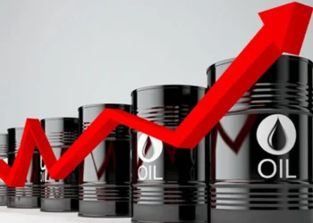 হরমুজ প্রণালী বন্ধে বিশ্ববাজারে তেলের দাম ঊর্ধ্বমুখী