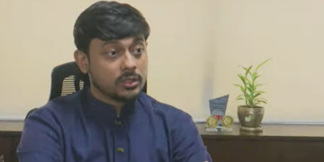 ক্ষমা চাইলেন নাসীরুদ্দীন